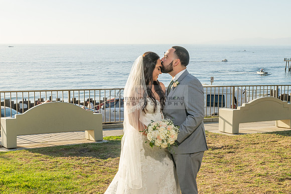 LINK-#1-Stephanie and Albert wedding photography, celebration at Sonesta Redondo Beach and Marina in Redondo Beach Ca, photographer, videographer, Gustavo Villarreal, 323-633-8283, www.gvphotoandvideo