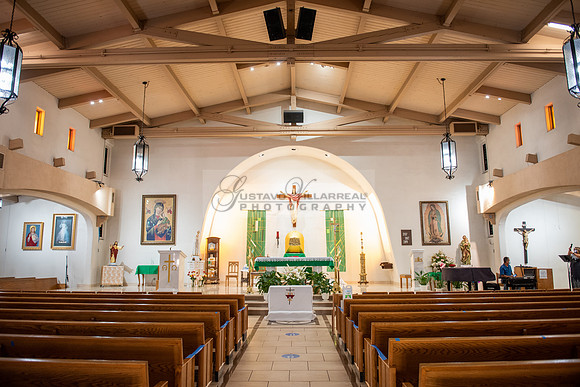 Gloria and Marco wedding celebration at Our Lady of Perpetual Church in Whittier Ca, photography by Gustavo Villarreal photography 323-633-8283