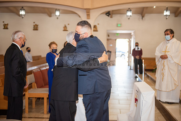 Gloria and Marco wedding celebration at Our Lady of Perpetual Church in Whittier Ca, photography by Gustavo Villarreal photography 323-633-8283