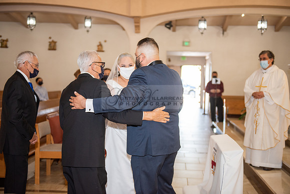 Gloria and Marco wedding celebration at Our Lady of Perpetual Church in Whittier Ca, photography by Gustavo Villarreal photography 323-633-8283