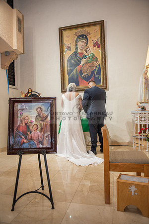 Gloria and Marco wedding celebration at Our Lady of Perpetual Church in Whittier Ca, photography by Gustavo Villarreal photography 323-633-8283