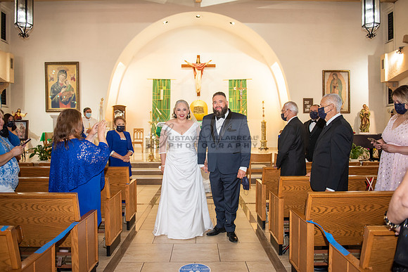 Gloria and Marco wedding celebration at Our Lady of Perpetual Church in Whittier Ca, photography by Gustavo Villarreal photography 323-633-8283