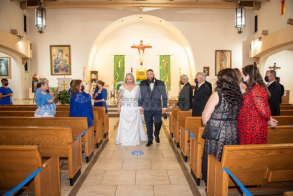 Gloria and Marco wedding celebration at Our Lady of Perpetual Church in Whittier Ca, photography by Gustavo Villarreal photography 323-633-8283