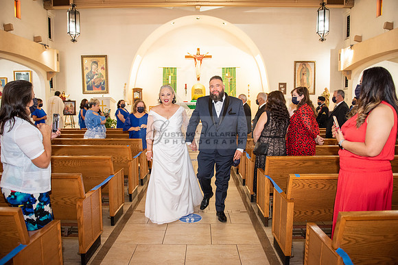 Gloria and Marco wedding celebration at Our Lady of Perpetual Church in Whittier Ca, photography by Gustavo Villarreal photography 323-633-8283