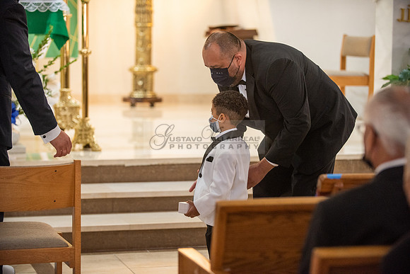 Gloria and Marco wedding celebration at Our Lady of Perpetual Church in Whittier Ca, photography by Gustavo Villarreal photography 323-633-8283