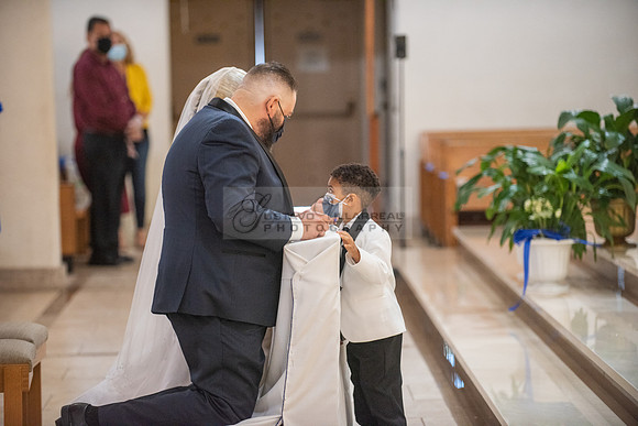 Gloria and Marco wedding celebration at Our Lady of Perpetual Church in Whittier Ca, photography by Gustavo Villarreal photography 323-633-8283