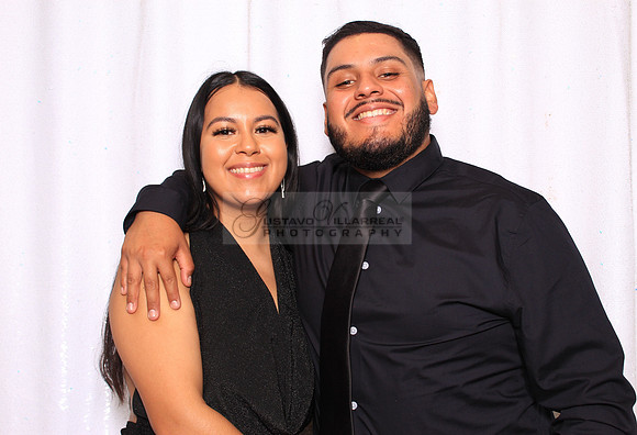 Stephanie and Albert wedding celebration, photo booth in Redondo Beach Ca, Gustavo Villarreal Photography, 323-633-8283, www.gvphotoandvideo.com