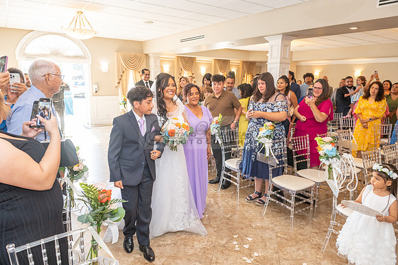 Juan and Kenia wedding celebration, reception at The White House banquet Hall in Anaheim Ca, photography and videography by Gustavo Villarreal Photographer, 323-633-8283, www.gvphotoandvideo.com