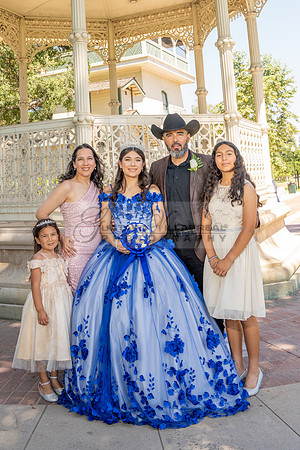 Violeta Noemi quinceanera celebration, photographer , videographer in Hacienda Heights Ca, Montebello Ca, Gustavo Villarreal Photography, 323-633-8283, www.gvphotoandvideo.com