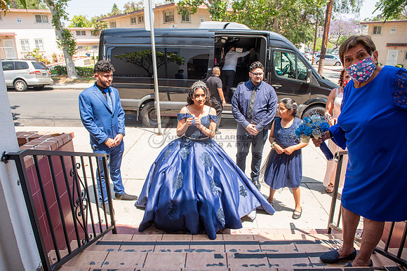 Jamilette Zavala Quinceanera celebration and ceremony at Santa Teresita Catholic Church in Los Angeles Ca, photography and videography by Gustavo Villarreal