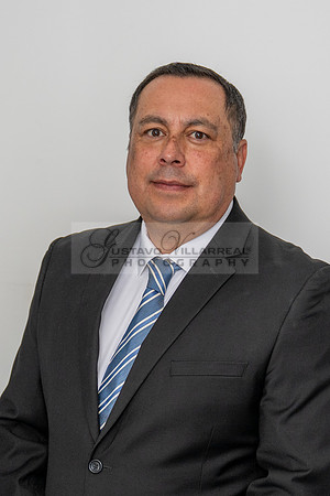 Jose Mireles Business Headshots, corporate, realtor, in Whittier California, Gustavo Villarreal photography, 323-633-8283