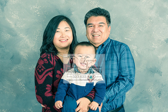 Family portraits in Montebello Ca, weddings photography and video, quinceaneras photography and video, sweet sixteens photography and video in montebello, fotografo de bodas y quinceaneras en Los Ange