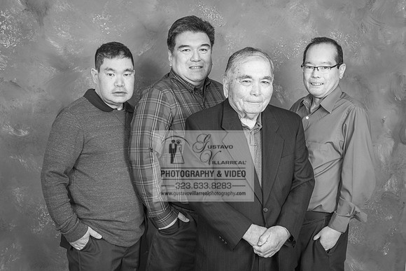 Family portraits in Montebello Ca, weddings photography and video, quinceaneras photography and video, sweet sixteens photography and video in montebello, fotografo de bodas y quinceaneras en Los Ange