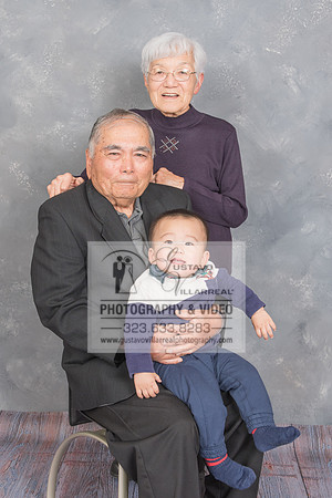 Family portraits in Montebello Ca, weddings photography and video, quinceaneras photography and video, sweet sixteens photography and video in montebello, fotografo de bodas y quinceaneras en Los Ange