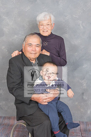 Family portraits in Montebello Ca, weddings photography and video, quinceaneras photography and video, sweet sixteens photography and video in montebello, fotografo de bodas y quinceaneras en Los Ange