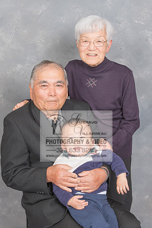 Family portraits in Montebello Ca, weddings photography and video, quinceaneras photography and video, sweet sixteens photography and video in montebello, fotografo de bodas y quinceaneras en Los Ange