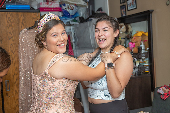 Miriam Louise quinceanera celebration at Elks Lodge of West Covina Ca, photography and videography by Gustavo Villarreal 323-633-8283