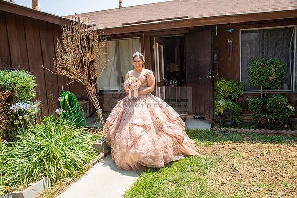 Miriam Louise quinceanera celebration at Elks Lodge of West Covina Ca, photography and videography by Gustavo Villarreal 323-633-8283