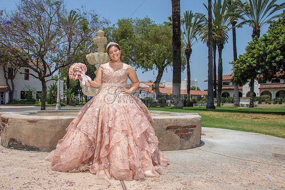 Miriam Louise quinceanera celebration at Elks Lodge of West Covina Ca, photography and videography by Gustavo Villarreal 323-633-8283