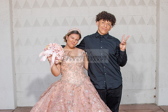 Miriam Louise quinceanera celebration at Elks Lodge of West Covina Ca, photography and videography by Gustavo Villarreal 323-633-8283