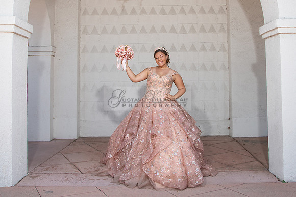Miriam Louise quinceanera celebration at Elks Lodge of West Covina Ca, photography and videography by Gustavo Villarreal 323-633-8283