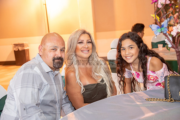 Miriam Louise quinceanera celebration at Elks Lodge of West Covina Ca, photography and videography by Gustavo Villarreal 323-633-8283