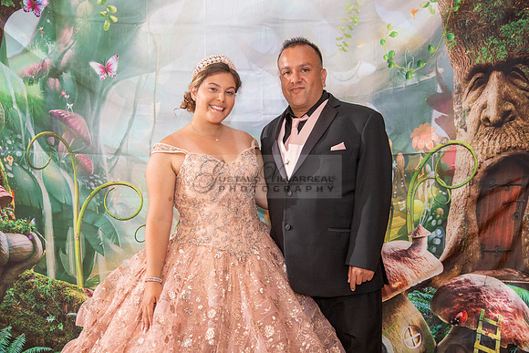Miriam Louise quinceanera celebration at Elks Lodge of West Covina Ca, photography and videography by Gustavo Villarreal 323-633-8283