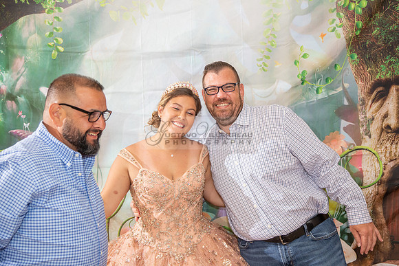 Miriam Louise quinceanera celebration at Elks Lodge of West Covina Ca, photography and videography by Gustavo Villarreal 323-633-8283