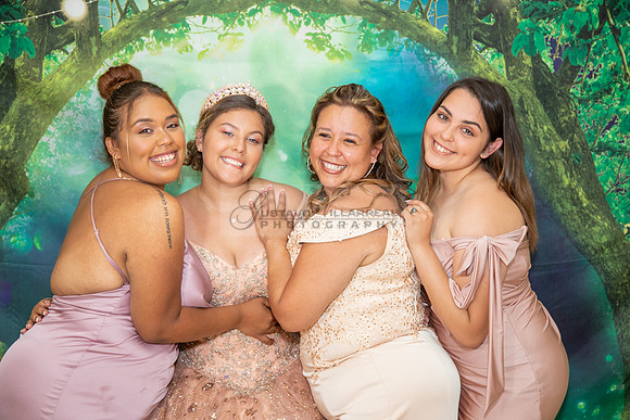 Miriam Louise quinceanera celebration at Elks Lodge of West Covina Ca, photography and videography by Gustavo Villarreal 323-633-8283