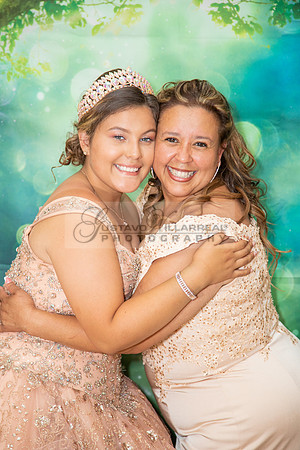 Miriam Louise quinceanera celebration at Elks Lodge of West Covina Ca, photography and videography by Gustavo Villarreal 323-633-8283