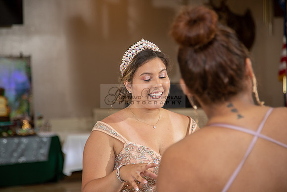 Miriam Louise quinceanera celebration at Elks Lodge of West Covina Ca, photography and videography by Gustavo Villarreal 323-633-8283