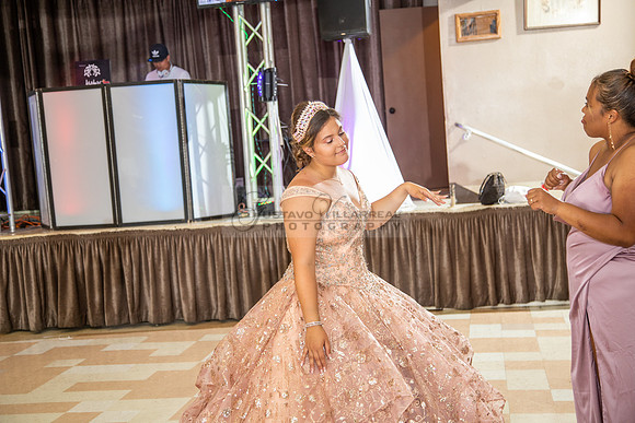 Miriam Louise quinceanera celebration at Elks Lodge of West Covina Ca, photography and videography by Gustavo Villarreal 323-633-8283