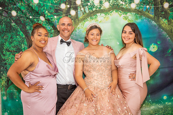 Miriam Louise quinceanera celebration at Elks Lodge of West Covina Ca, photography and videography by Gustavo Villarreal 323-633-8283