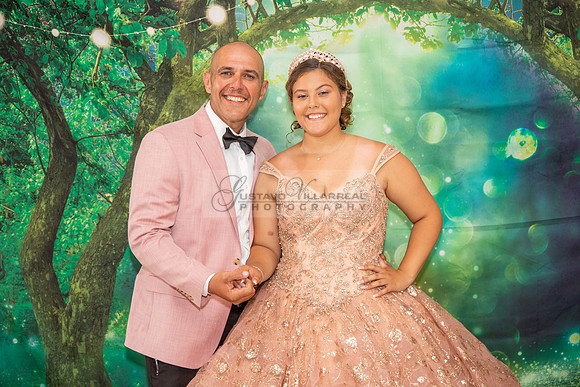 Miriam Louise quinceanera celebration at Elks Lodge of West Covina Ca, photography and videography by Gustavo Villarreal 323-633-8283