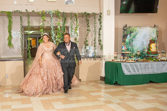 Miriam Louise quinceanera celebration at Elks Lodge of West Covina Ca, photography and videography by Gustavo Villarreal 323-633-8283