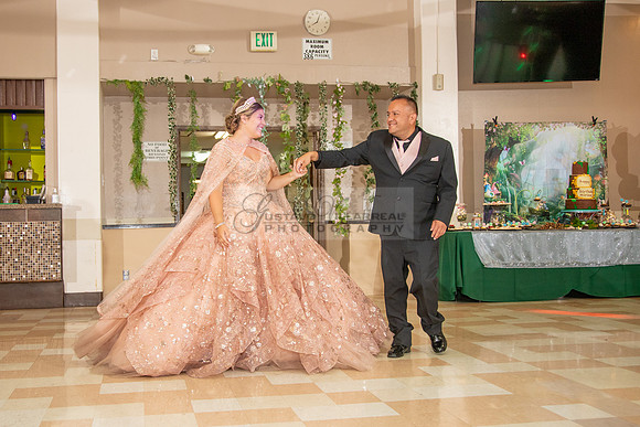 Miriam Louise quinceanera celebration at Elks Lodge of West Covina Ca, photography and videography by Gustavo Villarreal 323-633-8283