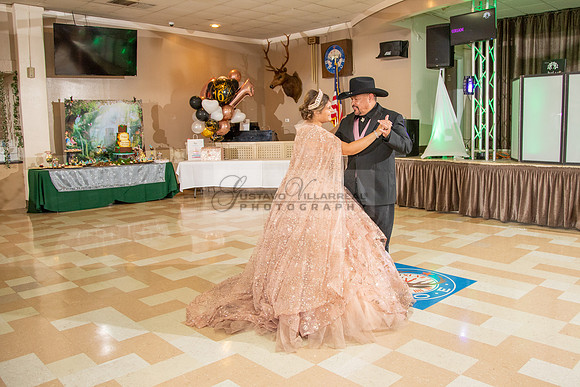 Miriam Louise quinceanera celebration at Elks Lodge of West Covina Ca, photography and videography by Gustavo Villarreal 323-633-8283