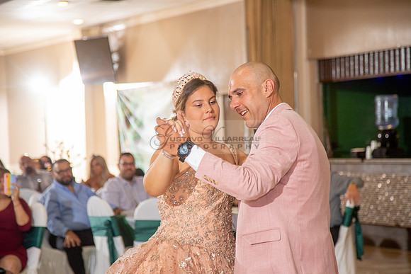 Miriam Louise quinceanera celebration at Elks Lodge of West Covina Ca, photography and videography by Gustavo Villarreal 323-633-8283