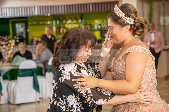Miriam Louise quinceanera celebration at Elks Lodge of West Covina Ca, photography and videography by Gustavo Villarreal 323-633-8283