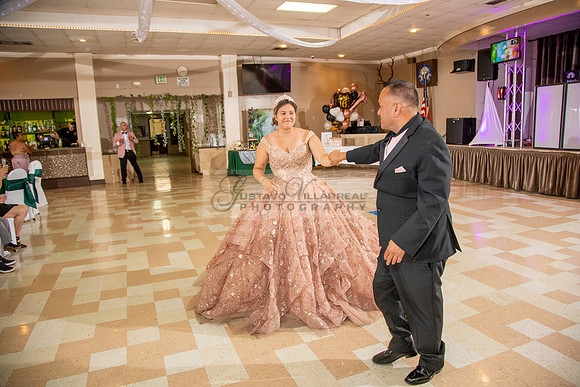 Miriam Louise quinceanera celebration at Elks Lodge of West Covina Ca, photography and videography by Gustavo Villarreal 323-633-8283