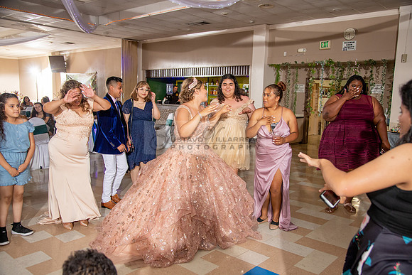 Miriam Louise quinceanera celebration at Elks Lodge of West Covina Ca, photography and videography by Gustavo Villarreal 323-633-8283