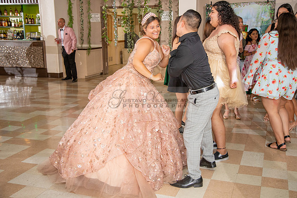 Miriam Louise quinceanera celebration at Elks Lodge of West Covina Ca, photography and videography by Gustavo Villarreal 323-633-8283