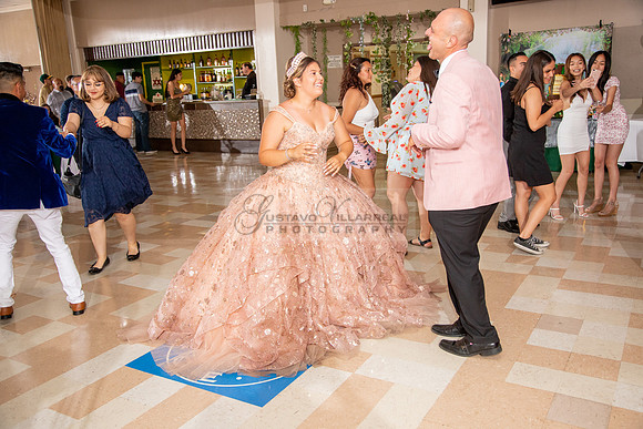 Miriam Louise quinceanera celebration at Elks Lodge of West Covina Ca, photography and videography by Gustavo Villarreal 323-633-8283