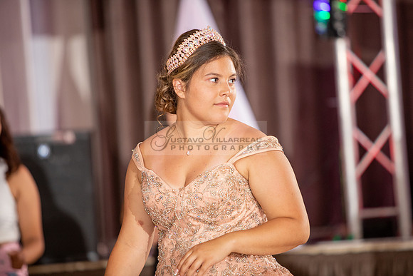 Miriam Louise quinceanera celebration at Elks Lodge of West Covina Ca, photography and videography by Gustavo Villarreal 323-633-8283
