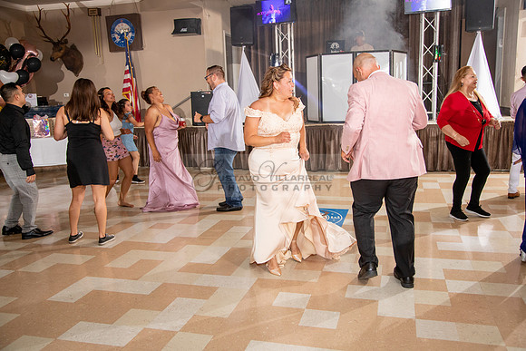 Miriam Louise quinceanera celebration at Elks Lodge of West Covina Ca, photography and videography by Gustavo Villarreal 323-633-8283