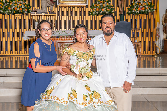 Arianna Tejada quinceanera celebration, photography, videography at Our lady of Guadalupe in El Monte Ca, Fiesta Mexican banquet Hall Montclair Ca, Gustavo Villarreal photo and video, 323-633-8283, ww