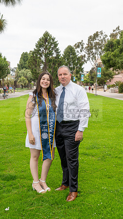 Lauren Berry graduation photos, portraits at UCSB Santa Barbara Ca. Gustavo Villarreal Photography, 323-633-8283
