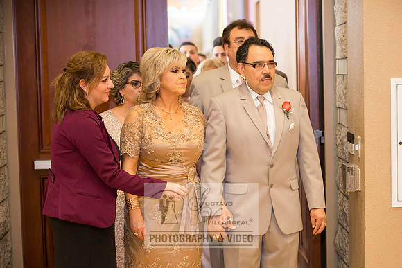 Breanna Monique quinceaneras and weddings photography and video at Brea Community Center in Brea Ca.