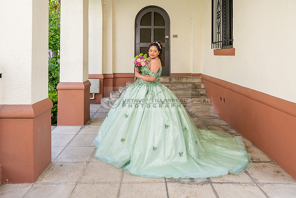 Betsaida quinceanera celebration at San Vincent de Paul Catholic church in Los Angeles Ca, reception at Elite banquet hall in Maywood Ca. Photography and video by Gustavo Villarreal Photography, 323-6