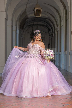 Camila Pacheco quinceanera, sweet 16, photo session in Pasadena City Hall in Pasadena California, photography and videography by Gustavo Villarreal photographer, 323-633-8283, www.gvphotoandvideo.com